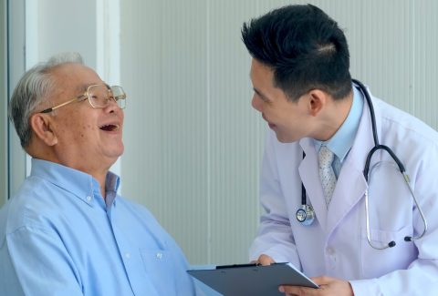 Happy,Asian,Elderly,Man,Patient,Have,Fun,Talking,With,Professional